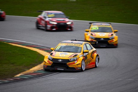 LADA Sport ROSNEFT одержала 3 победы на этапе Российской серии кольцевых гонок на трассе в Грозном LADA Sport ROSNEFT одержала 3 победы на этапе Российской серии кольцевых гонок на трассе в Грозном
