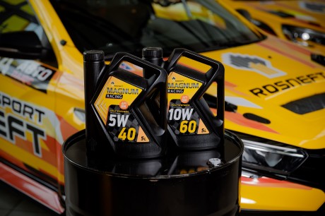 Rosneft Magnum Racing - моторное масло победителей Rosneft Magnum Racing - моторное масло победителей